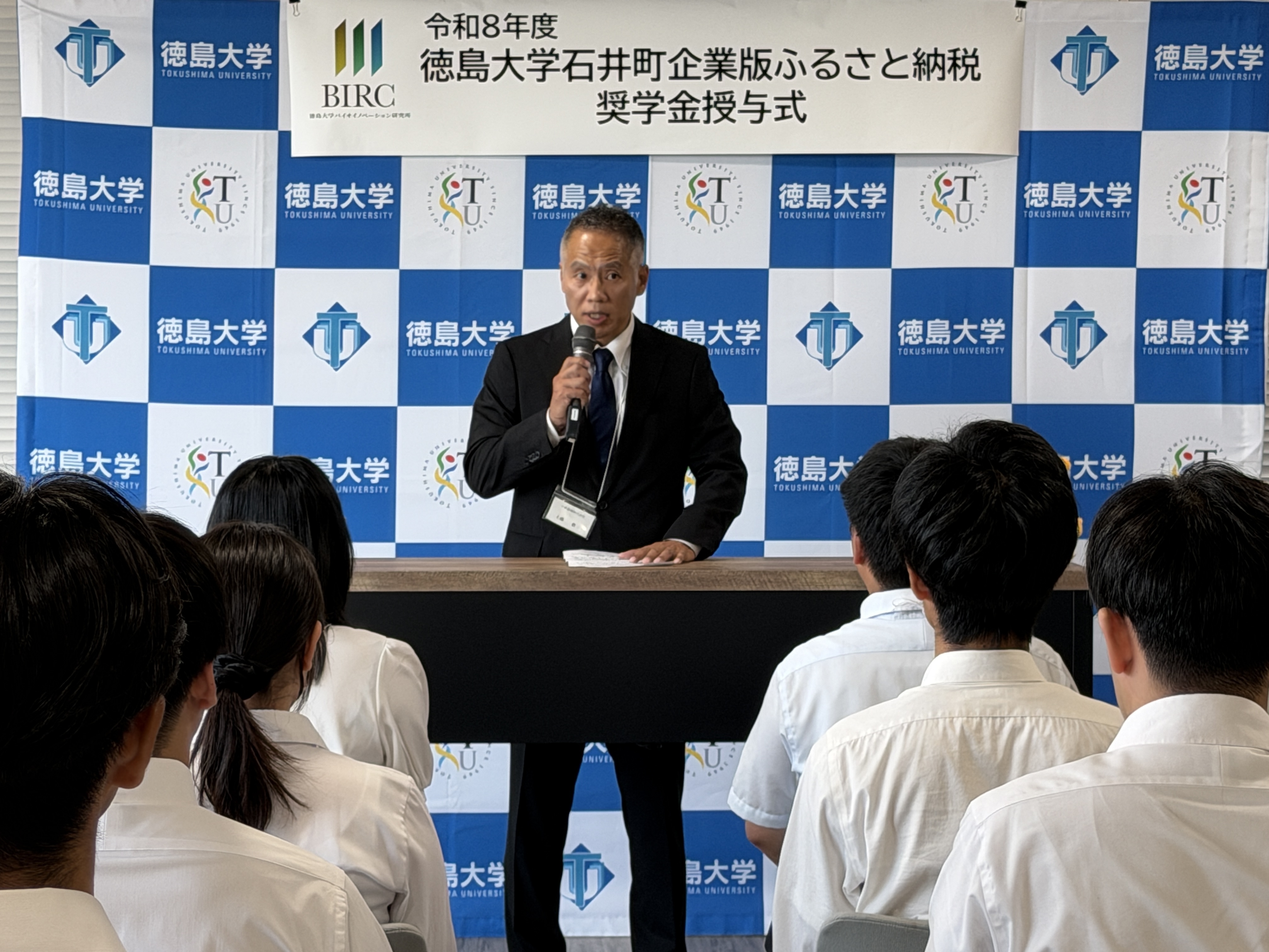 来賓挨拶 日新器械株式会社 七條敬科学機器事業部部長