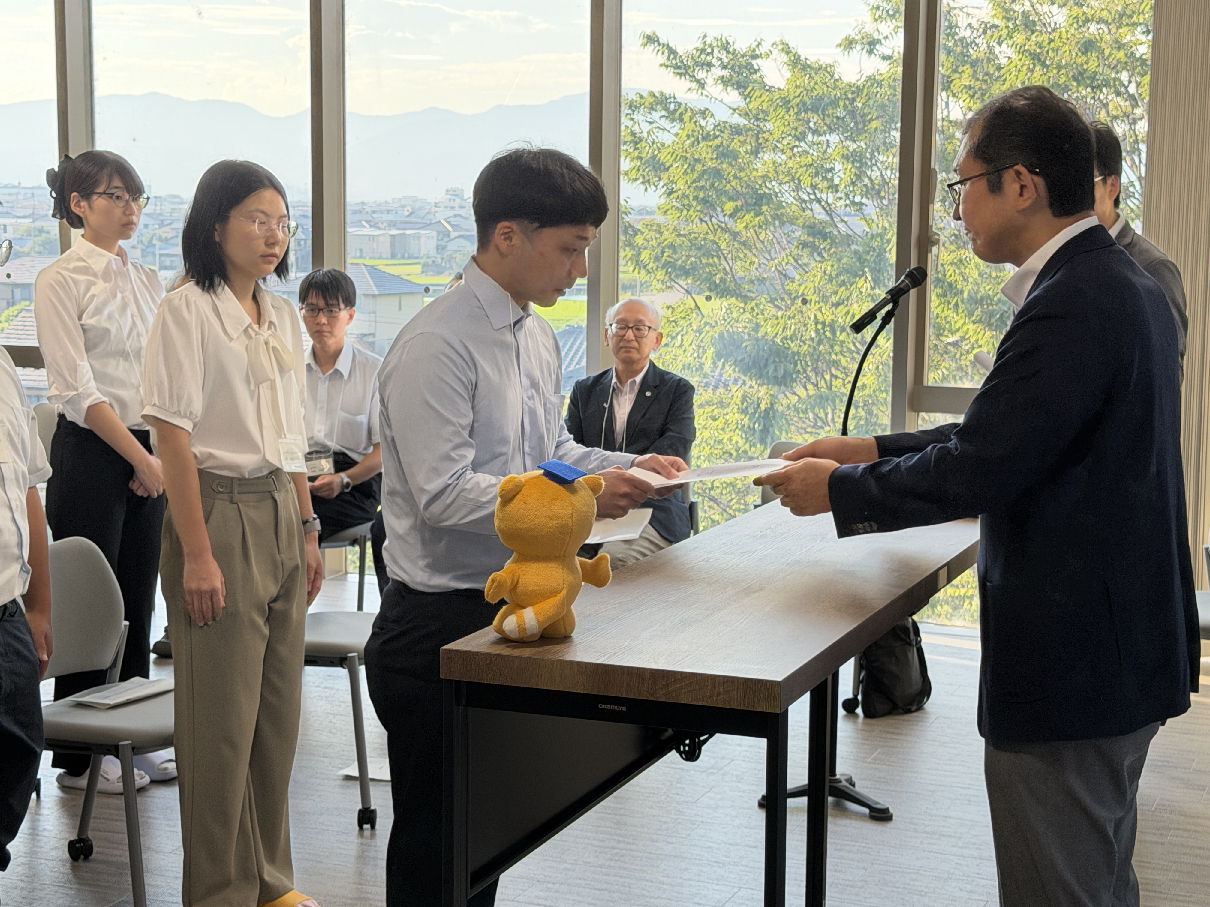奨学生代表挨拶 藤江快さん 1