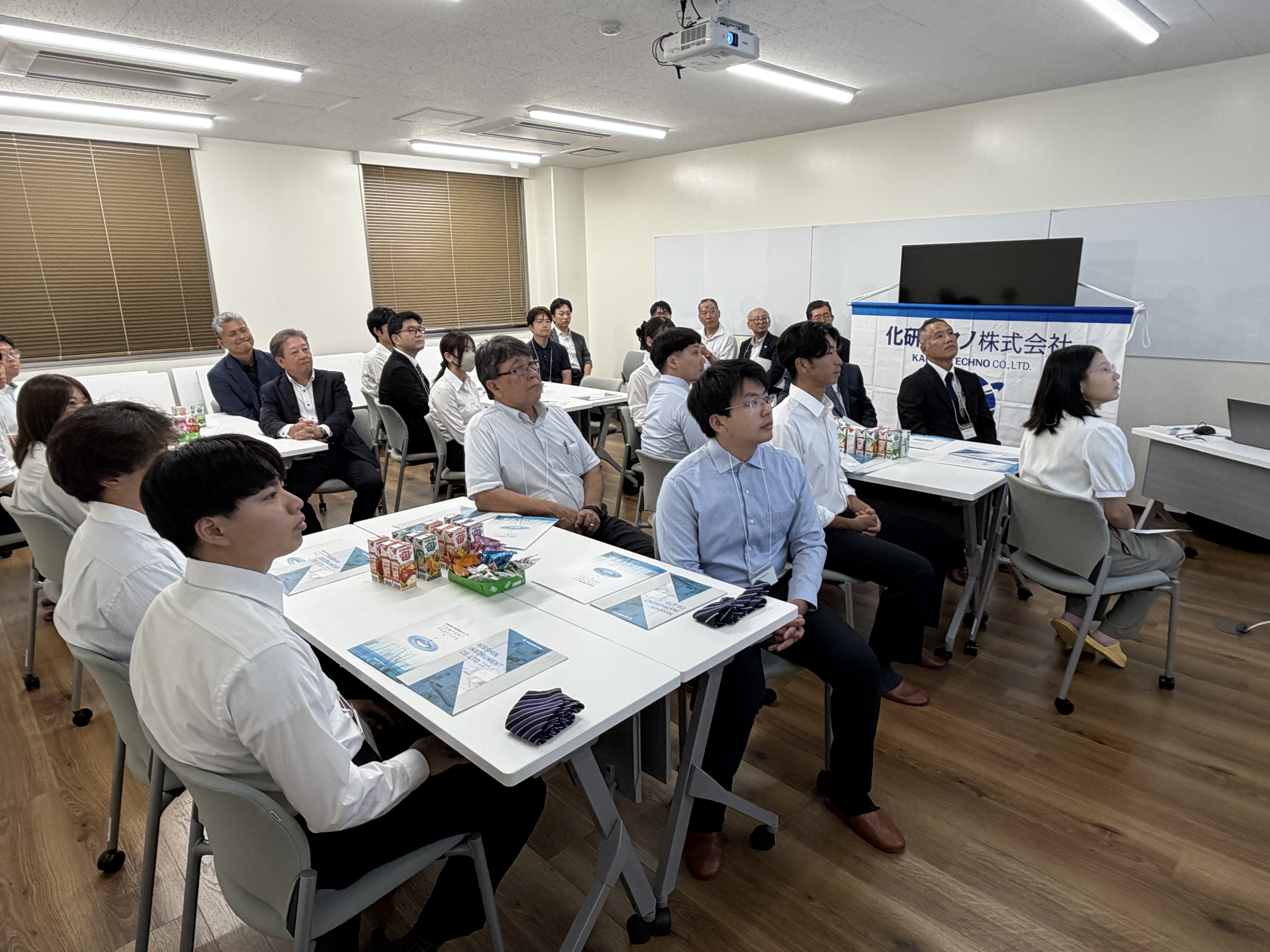 企業紹介の様子